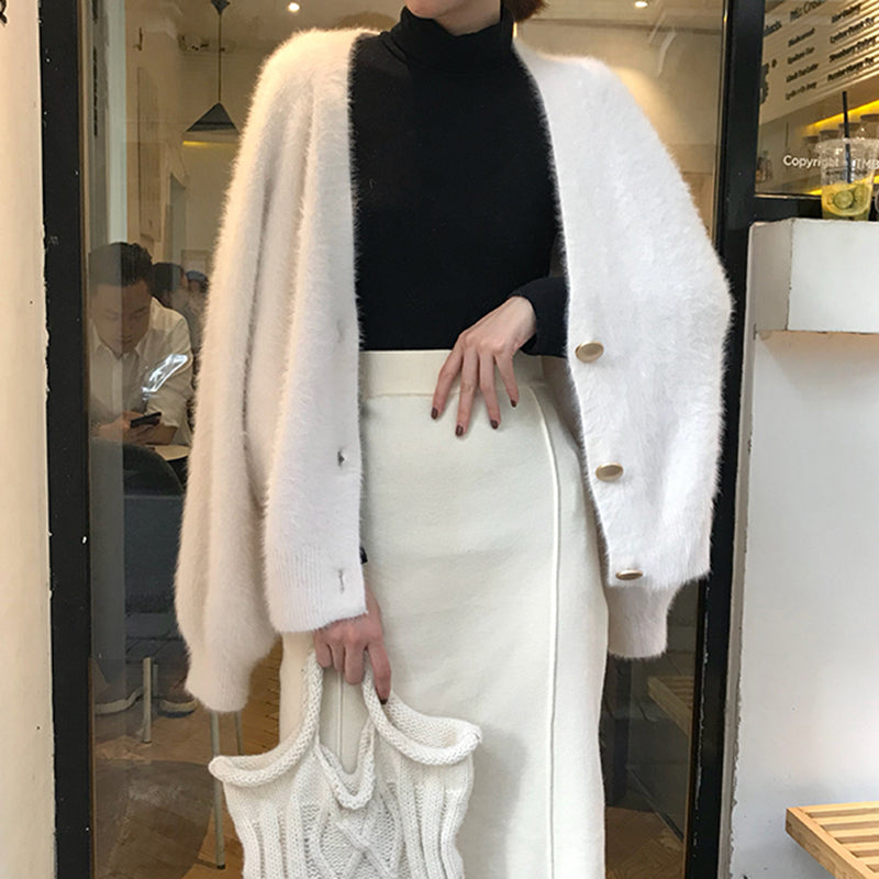 Elegant Mohair V-Neck Short Cardigan