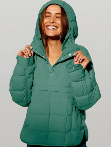 AVÉRA Hooded Essential