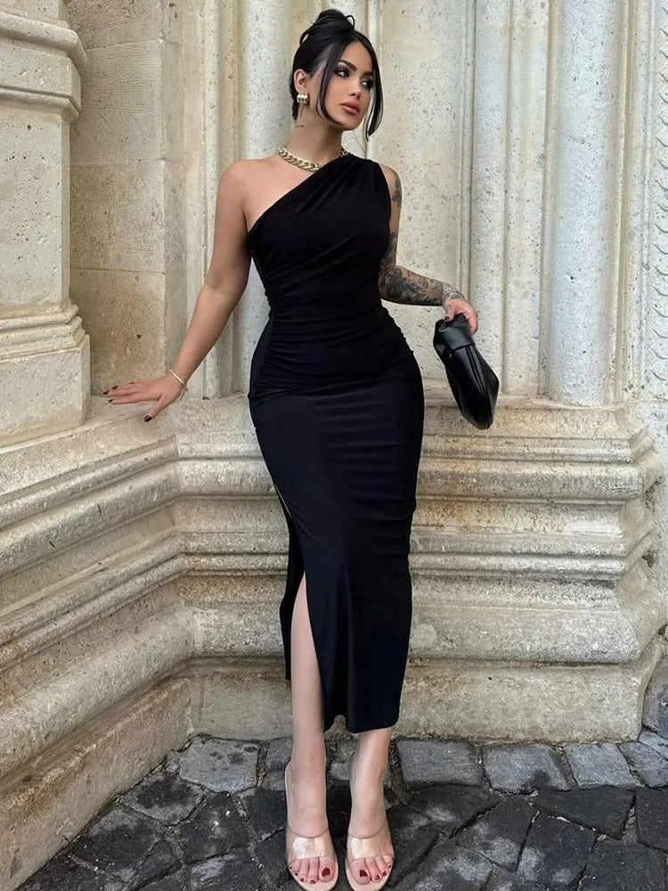 Sleek Black Backless Maxi Dress