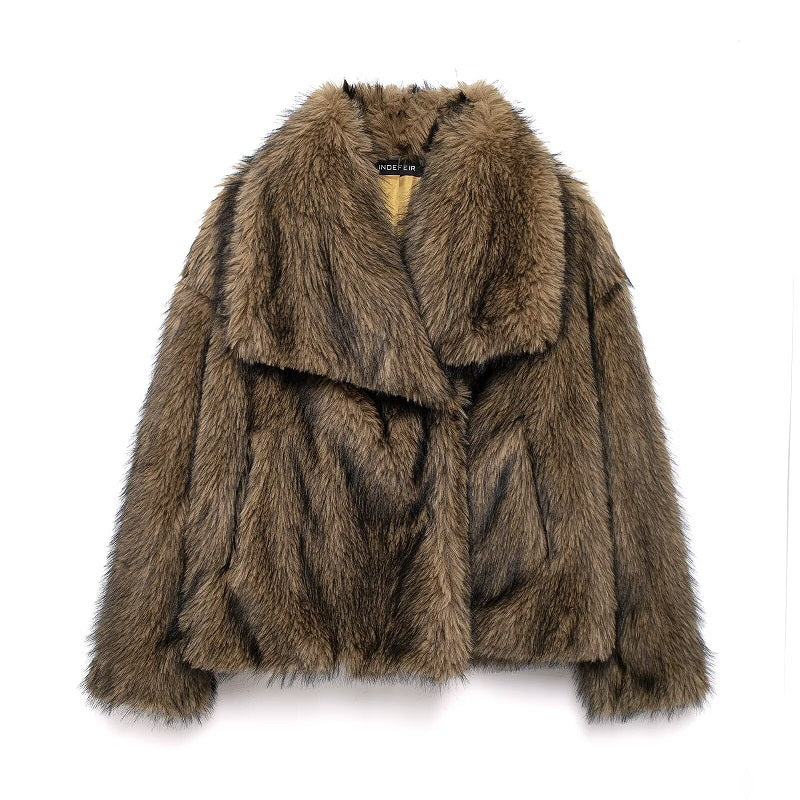 MUJER Luxe Plush Faux Fur Coat
