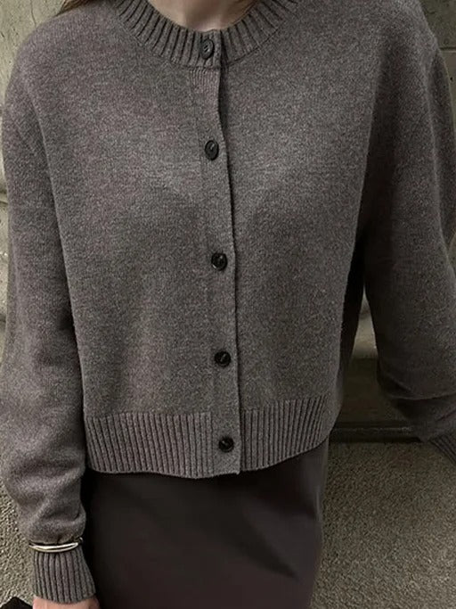 Elegant Round-Neck Cotton Knit Cardigan