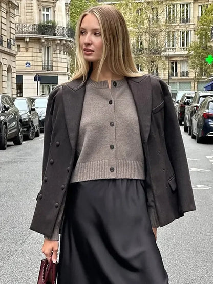 Elegant Round-Neck Cotton Knit Cardigan